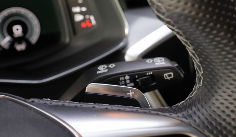 AUDI A6 55TFSIe Avant Competition lleno