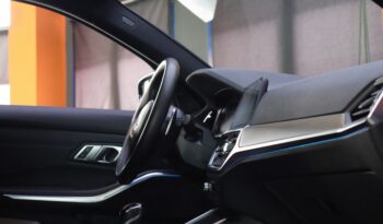 BMW 320e Touring M lleno