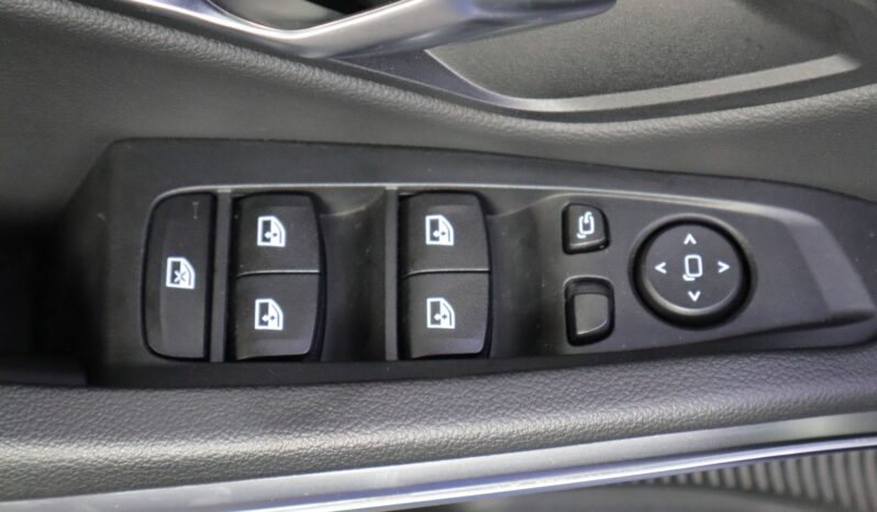 BMW 320e Touring M lleno