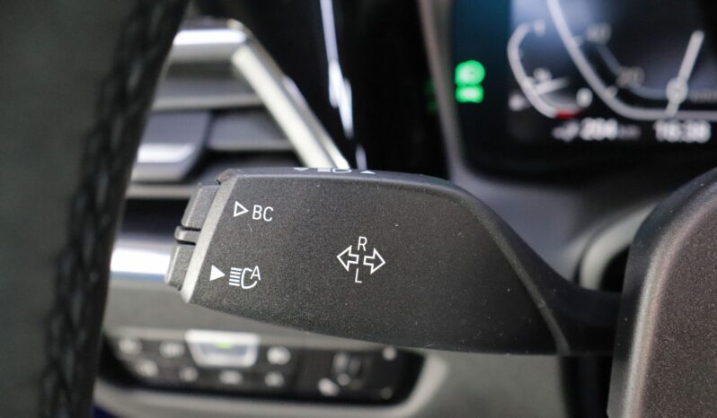 BMW 320e Touring M lleno