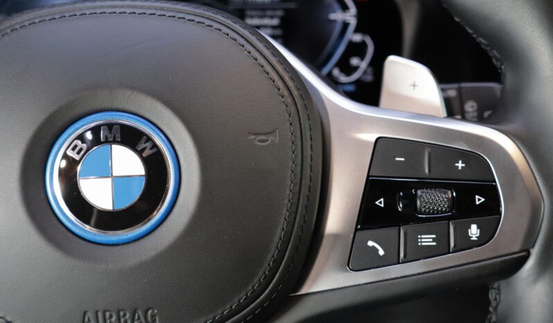 BMW 320e Touring M lleno