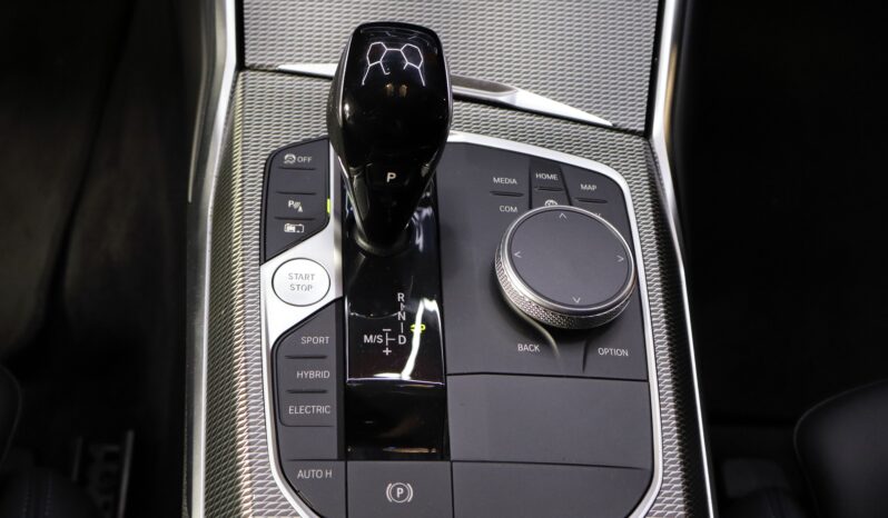 BMW 320e Touring M lleno