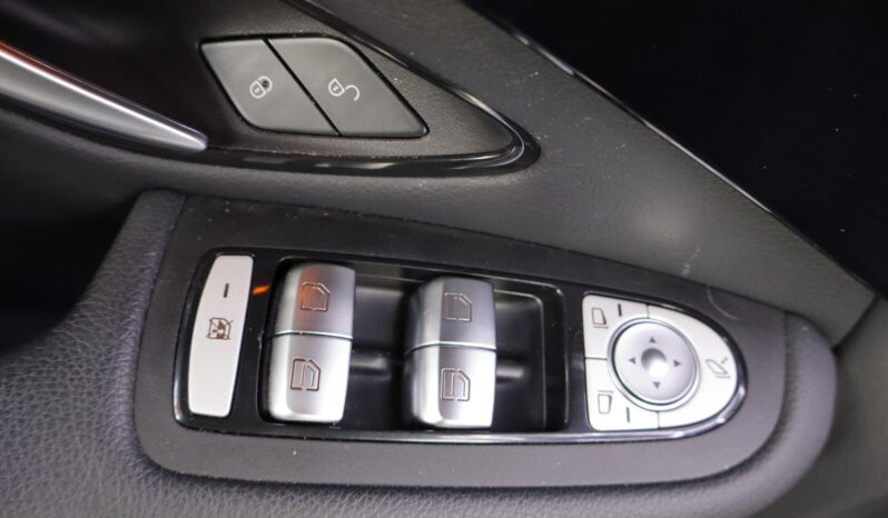 MERCEDES-BENZ GLC Coupé 300e 4MATIC lleno