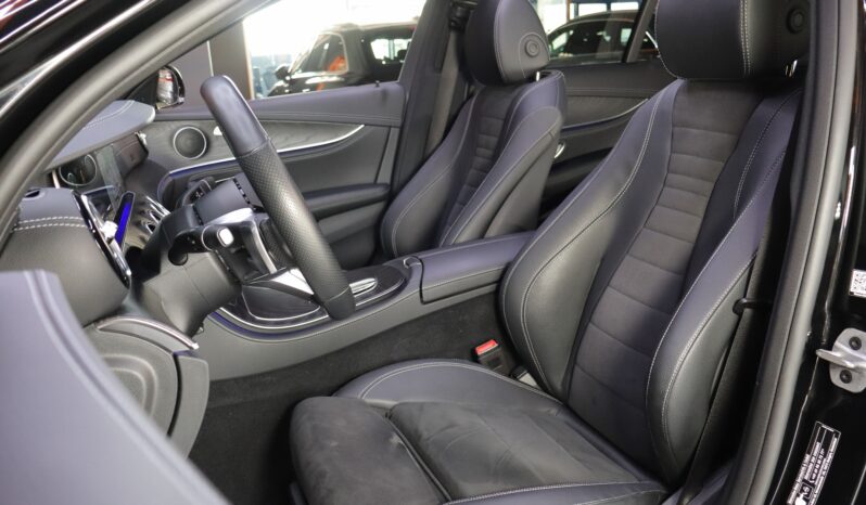 MERCEDES-BENZ E300e Estate AMG lleno