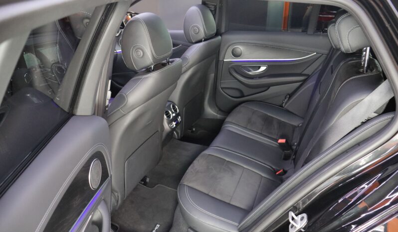 MERCEDES-BENZ E300e Estate AMG lleno