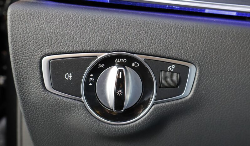 MERCEDES-BENZ E300e Estate AMG lleno