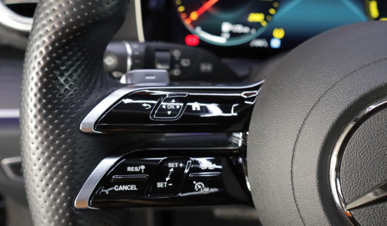 MERCEDES-BENZ E300e Estate AMG lleno