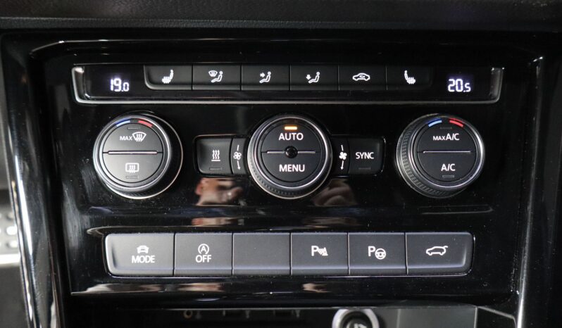 VOLKSWAGEN Touran R-line 2.0TDI 190CV DSG lleno