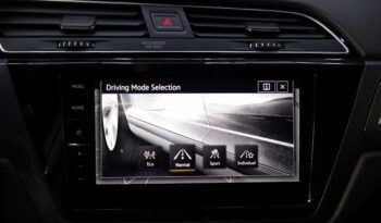 VOLKSWAGEN Touran R-line 2.0TDI 190CV DSG lleno