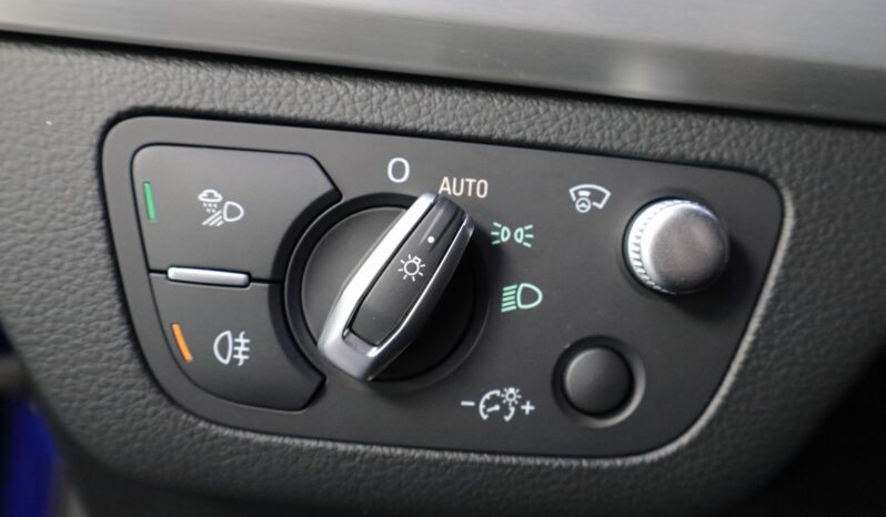 AUDI Q5 SPORTBACK 55TFSIe  S-Line lleno