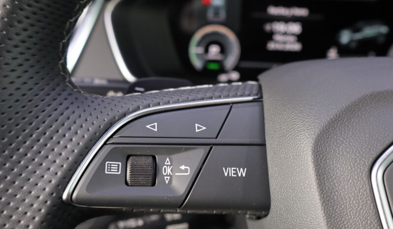 AUDI Q5 SPORTBACK 55TFSIe  S-Line lleno
