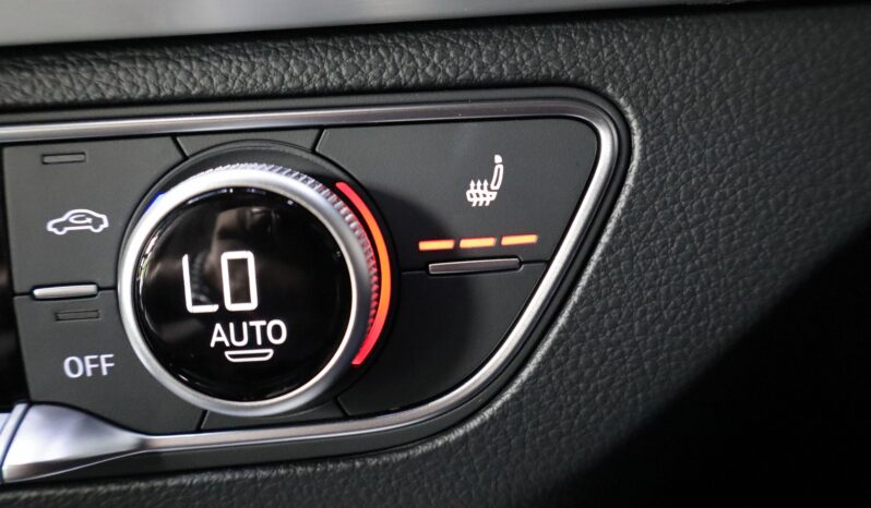 AUDI Q5 SPORTBACK 55TFSIe  S-Line lleno