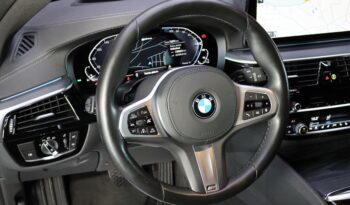 BMW 530e xDrive Touring Luxury Line lleno