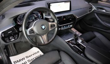BMW 530e xDrive Touring Luxury Line lleno