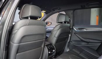 BMW 530e xDrive Touring Luxury Line lleno