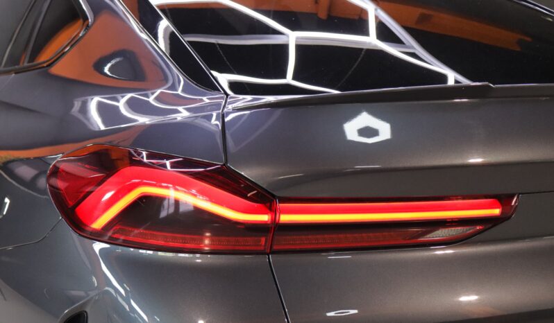 BMW X6 M50i lleno