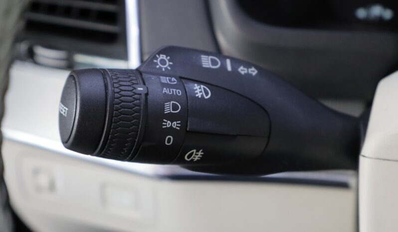 VOLVO XC90 2.0 D5 Inscription lleno