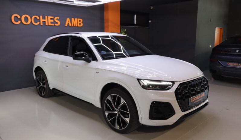 AUDI Q5 45TFSI Black line lleno