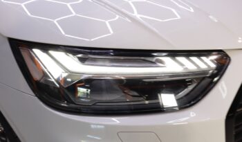 AUDI Q5 45TFSI Black line lleno
