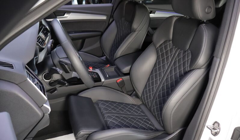 AUDI Q5 45TFSI Black line lleno