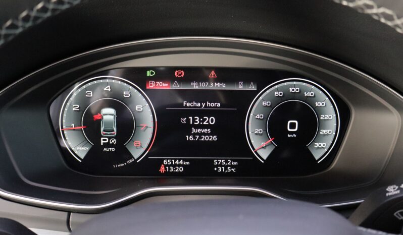 AUDI Q5 45TFSI Black line lleno