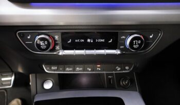 AUDI Q5 45TFSI Black line lleno