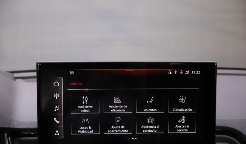 AUDI Q5 45TFSI Black line lleno