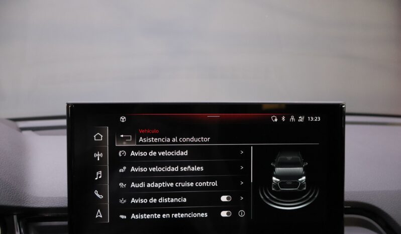 AUDI Q5 45TFSI Black line lleno