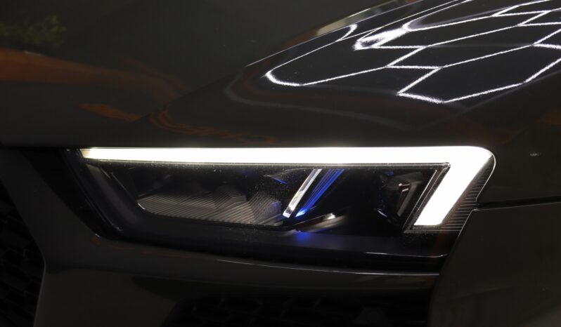 AUDI R8 V10 performance lleno
