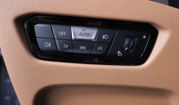 BMW 320e Touring lleno