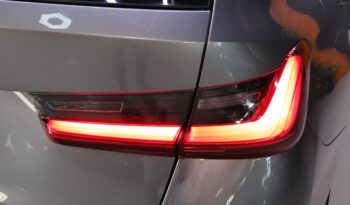 BMW 320e Touring lleno