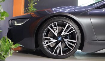 BMW i8 lleno