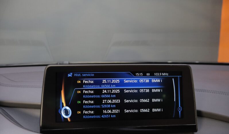 BMW i8 lleno