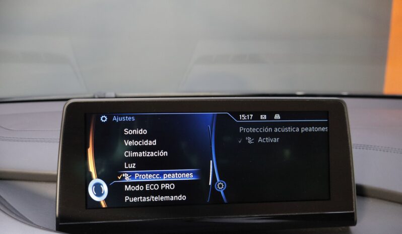 BMW i8 lleno