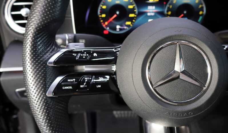 MERCEDES-BENZ E300e AMG lleno