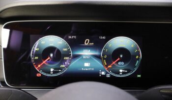 MERCEDES-BENZ E300e AMG lleno