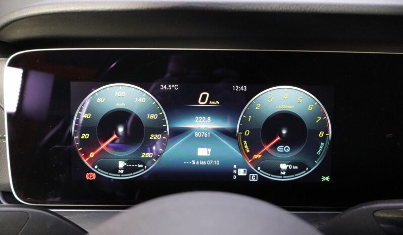 MERCEDES-BENZ E300e AMG lleno