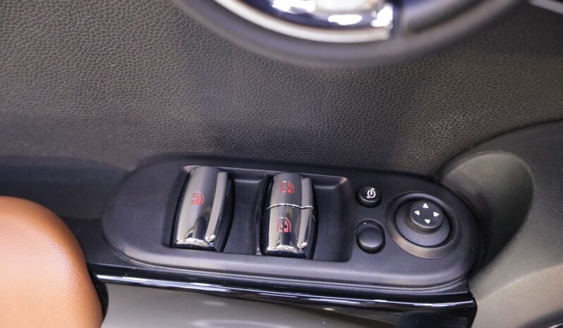 MINI John Cooper Works Cabrio lleno
