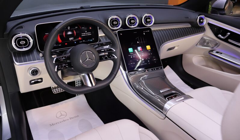 MERCEDES BENZ CLE 300 CABRIO AMG 4MATIC lleno