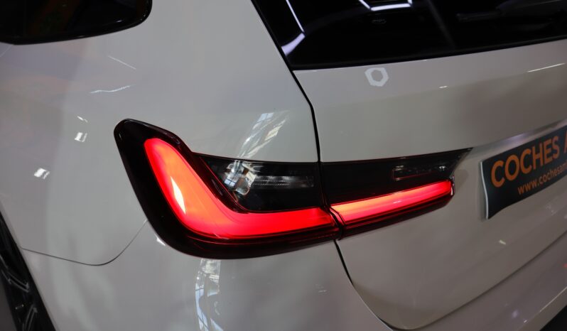 BMW 320i Touring M lleno