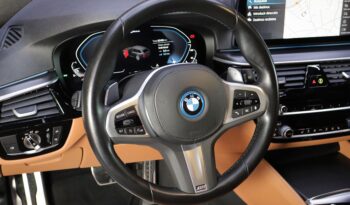 BMW 530e Touring M lleno
