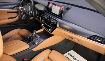 BMW 530e Touring M lleno