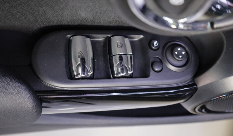 MINI John Cooper Works Cabrio lleno