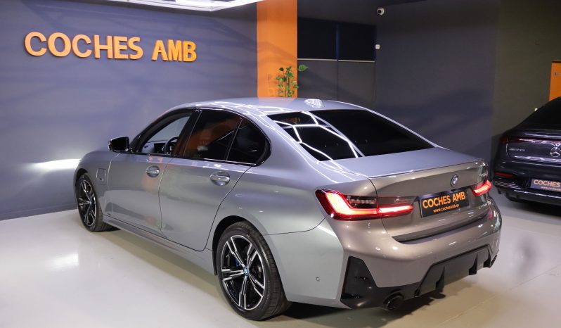 BMW 330e M lleno