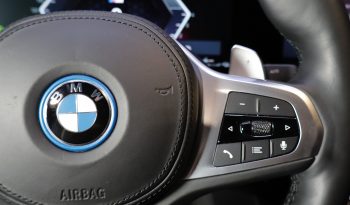 BMW 330e M lleno