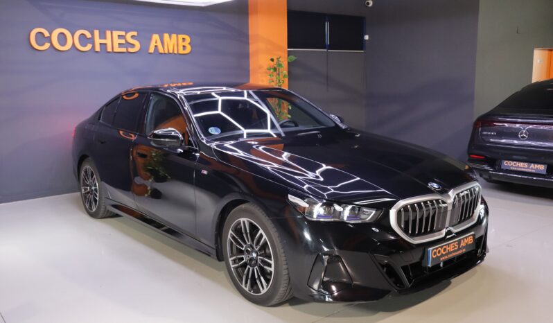 BMW 520D lleno
