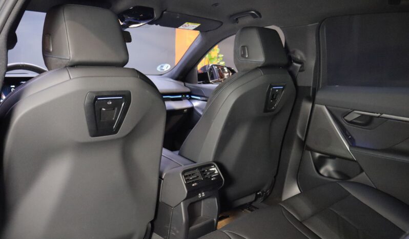 BMW 520D lleno