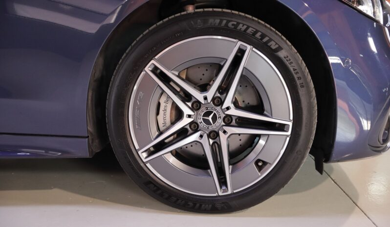 MERCEDES-BENZ C300e Estate AMG lleno