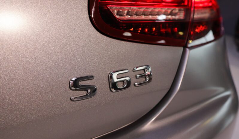 MERCEDES-BENZ S 63 Coupe AMG lleno