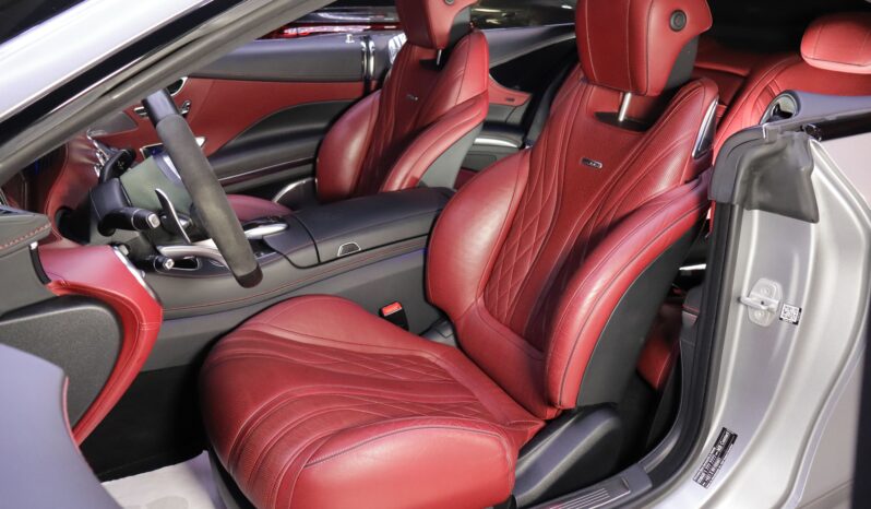 MERCEDES-BENZ S 63 Coupe AMG lleno